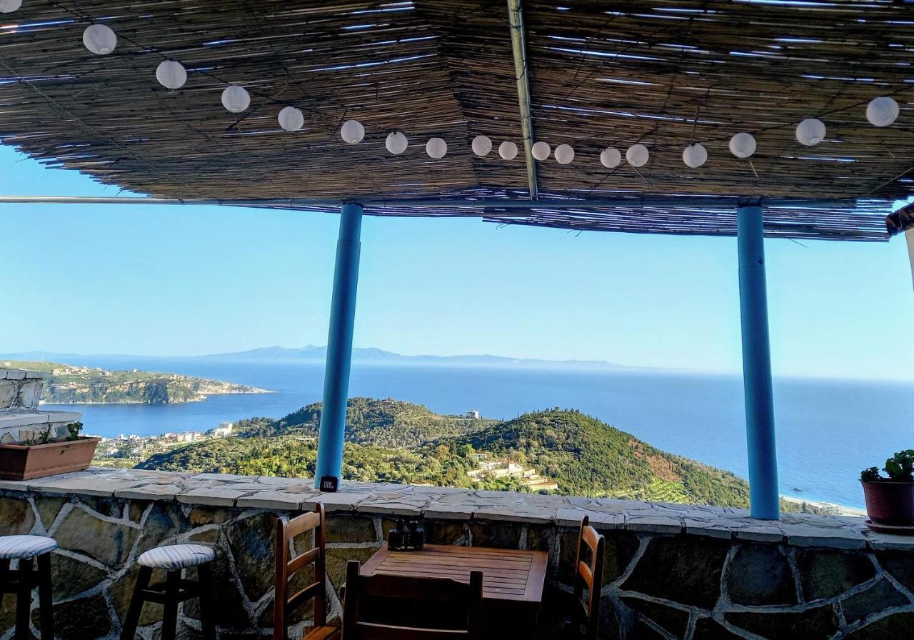 Amphora Guesthouse Himarë Eksteriør billede