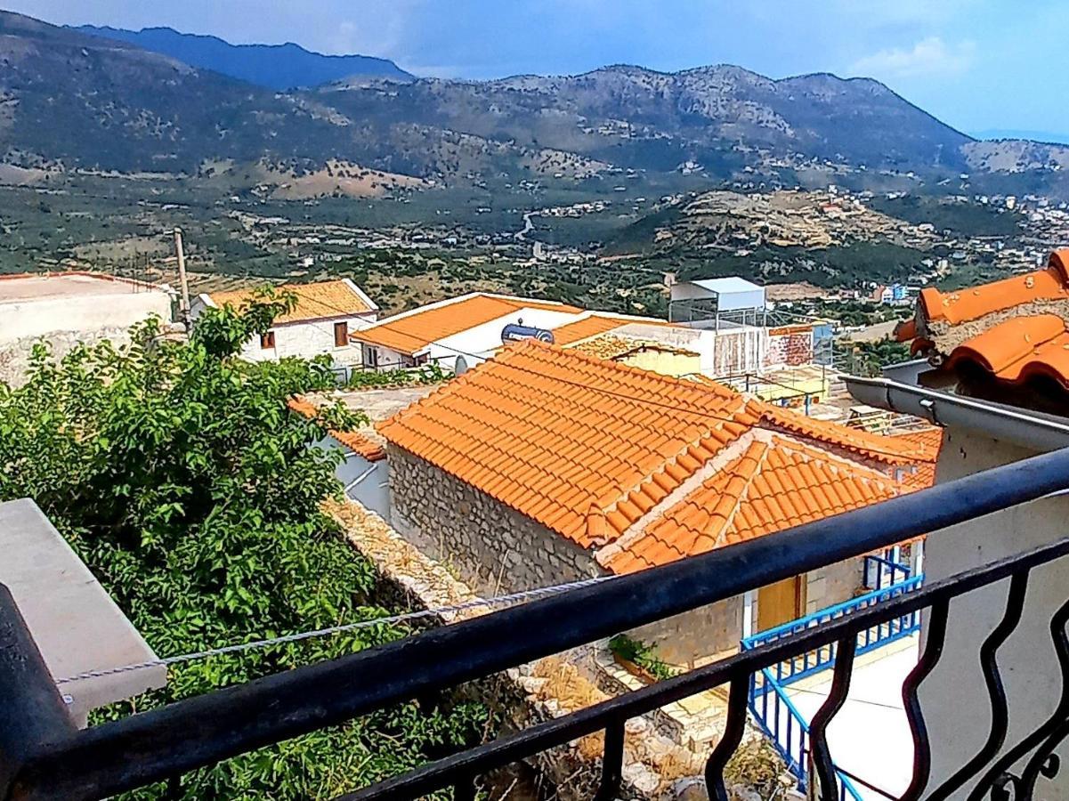 Amphora Guesthouse Himarë Eksteriør billede