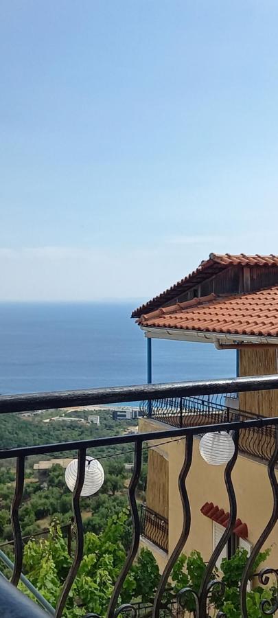 Amphora Guesthouse Himarë Eksteriør billede